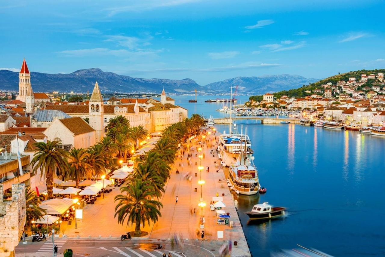 Luxury Apartments Marija Trogir Buitenkant foto