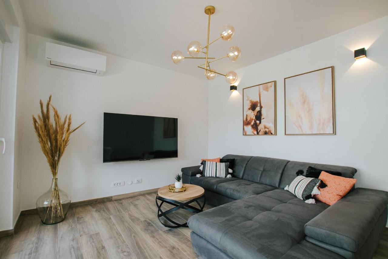 Luxury Apartments Marija Trogir Buitenkant foto